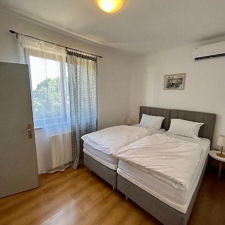 Apartman Mara2 Канфанар Екстериор снимка